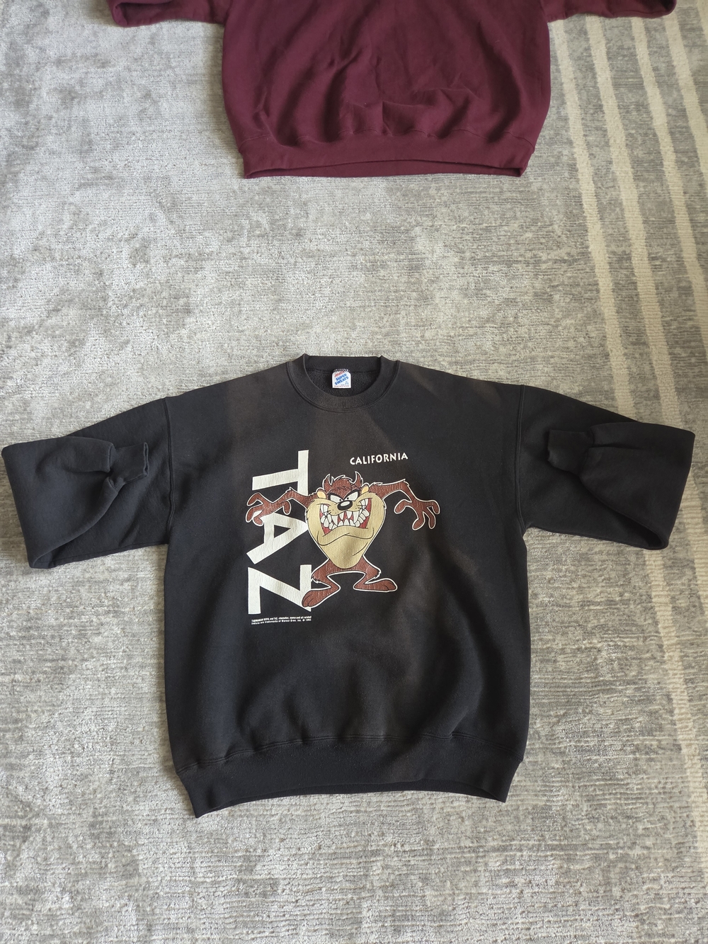 Vintage Taz Tasmanian Devil Crewneck Sweatshirt Size XL